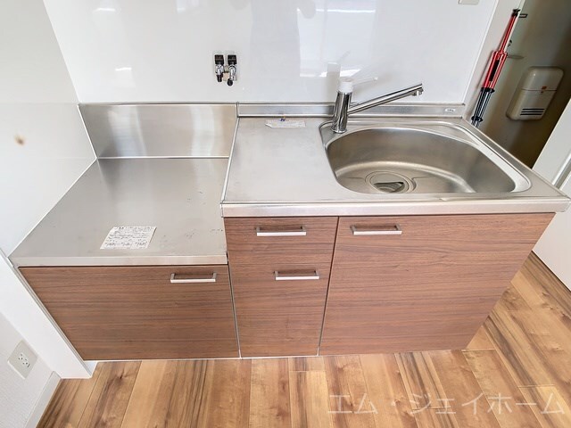 シャトレービルの物件内観写真