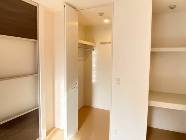 シャーロット壱番館の物件内観写真