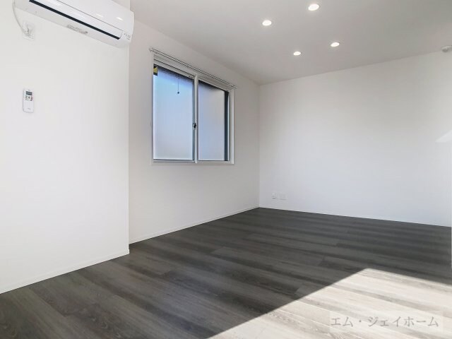 D-ROOM吉身の物件内観写真