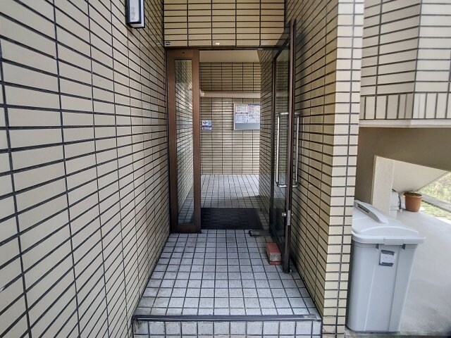 サンティーユＡＳＡＨＩの物件外観写真