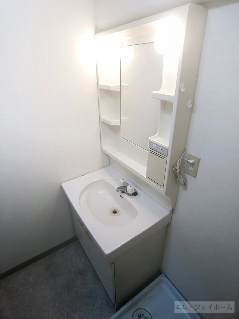 サンティーユＡＳＡＨＩの物件内観写真