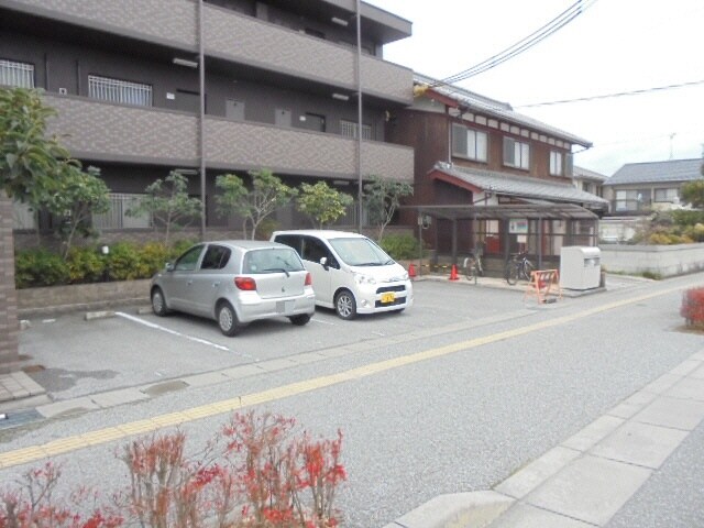 シャングリシーヌⅠの物件外観写真