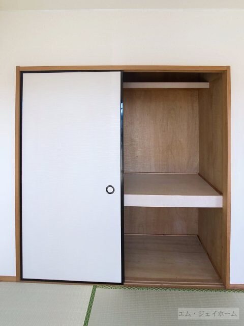 シャングリシーヌⅠの物件内観写真