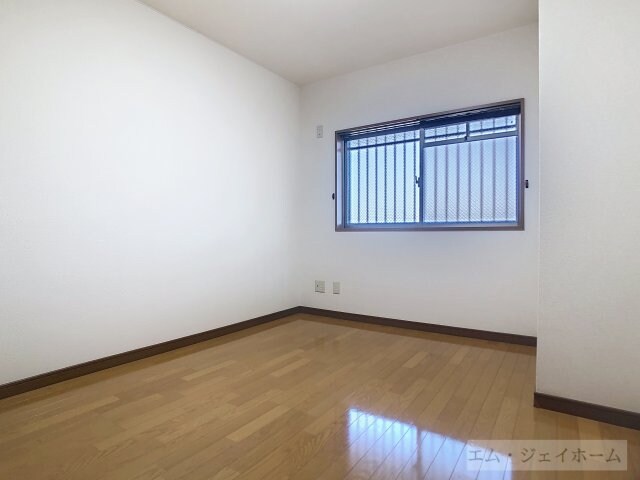 シャングリシーヌⅠの物件内観写真