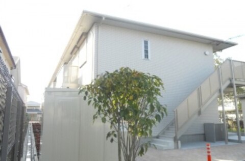 ホワイト　ヴェールの物件外観写真