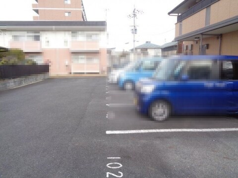 クレストパークⅡの物件外観写真