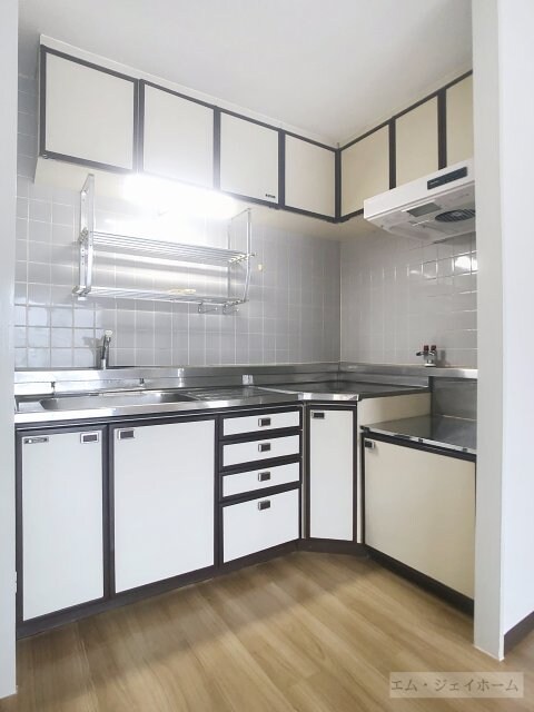 カーサ清水花の物件内観写真