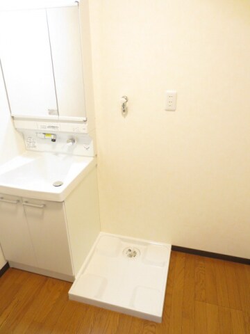 シャイニング壱番館の物件内観写真