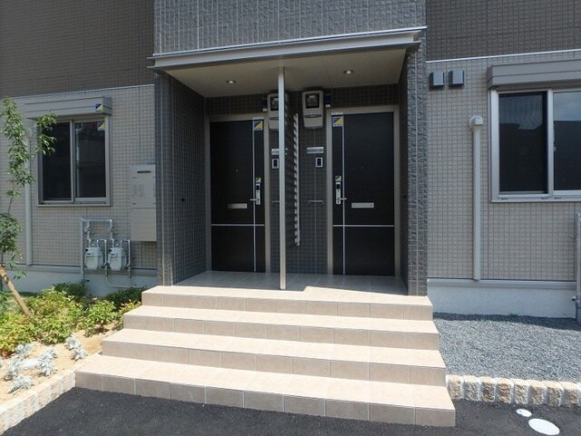 Ｒａｆｆｉｎｅ　Ｂｉｗａの物件外観写真