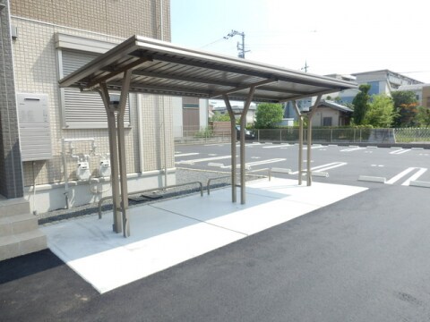 Ｒａｆｆｉｎｅ　Ｂｉｗａの物件外観写真