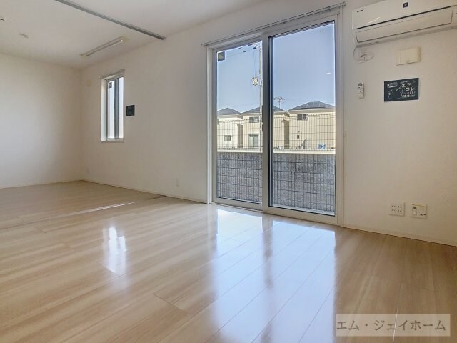 Ｒａｆｆｉｎｅ　Ｂｉｗａの物件内観写真