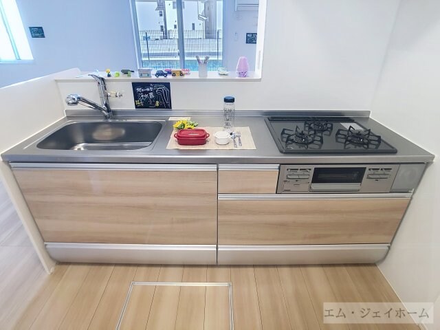 Ｒａｆｆｉｎｅ　Ｂｉｗａの物件内観写真