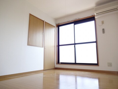 ひまわりハイムの物件内観写真