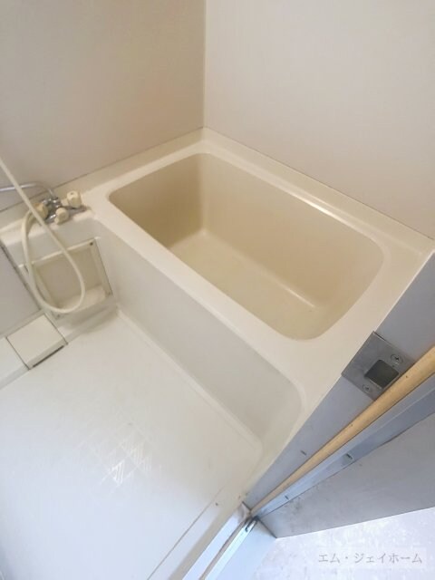 サンティーユＡＳＡＨＩの物件内観写真