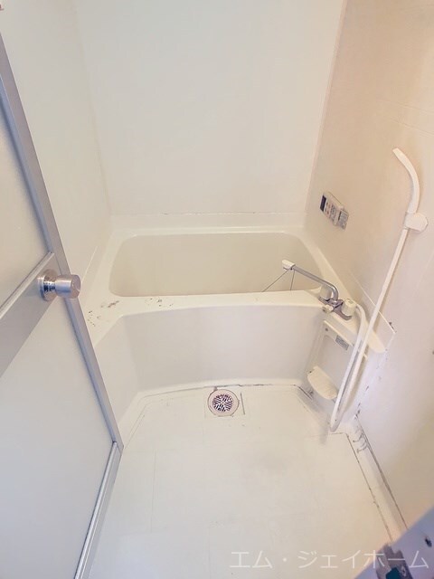 サラナフラットの物件内観写真