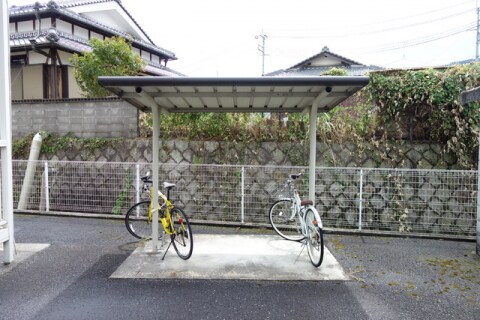 SurplusみくもCの物件外観写真