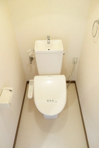 SurplusみくもCの物件内観写真