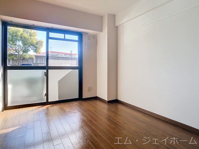 ロイヤルステージの物件内観写真