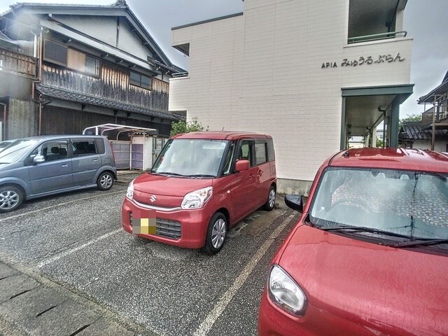 APIAみゅうるぶらんの物件外観写真