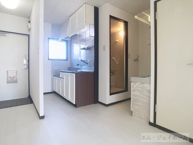 ユヌベルメゾンⅡの物件内観写真