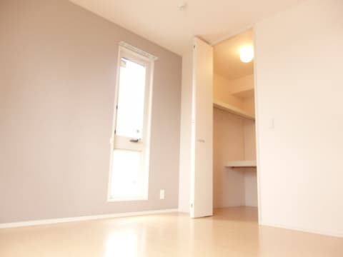 アイプルークの物件内観写真