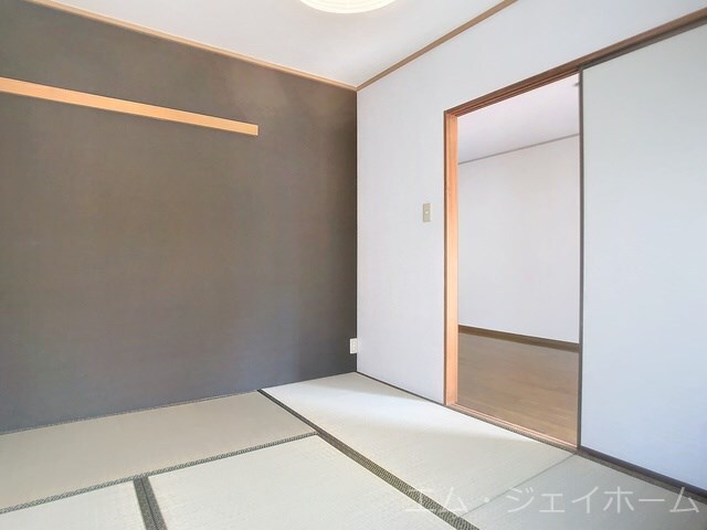 フォレストパークの物件内観写真