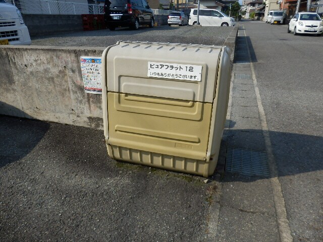 ピュアフラット１２の物件外観写真