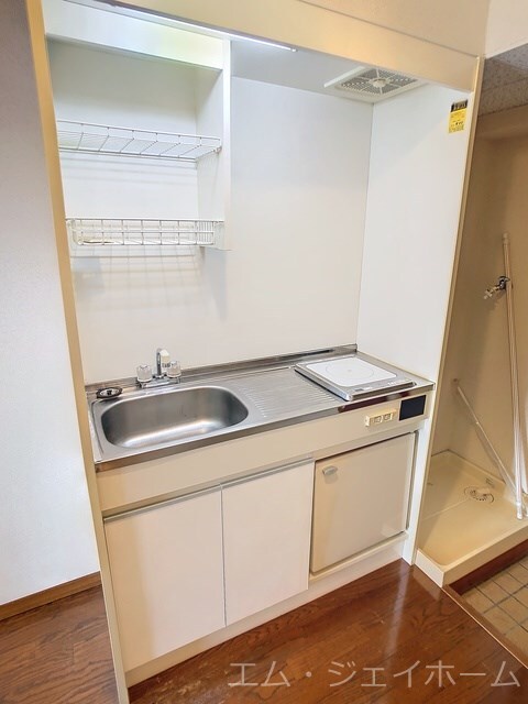 ヴィラ・パープルの物件内観写真