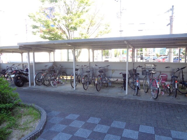 ヒルサイド名坂の物件内観写真