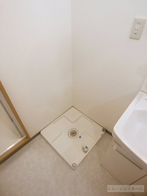 シャトレー六番館の物件内観写真