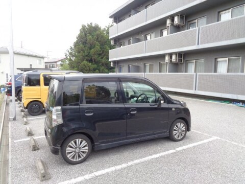 レジデンス・ジャパン３の物件外観写真