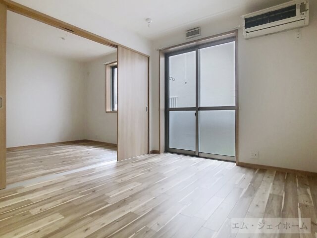 ホワイト　ヴェールの物件内観写真