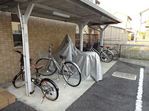 シャトレー参番館の物件外観写真