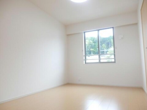 メルシーガーデン坂本の物件内観写真