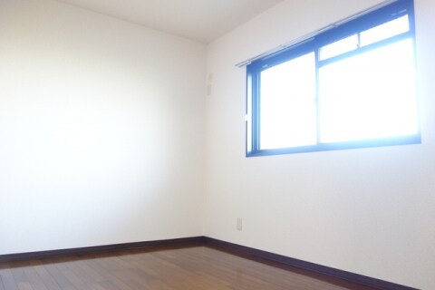 ヴィラバーデンバーデンの物件内観写真