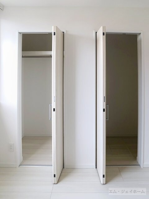 エトワール下坂浜Aの物件内観写真