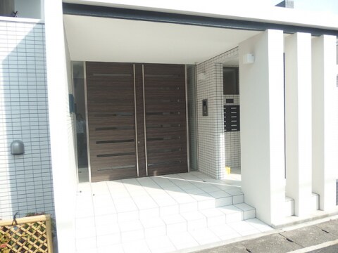 ボヌール・ロジェの物件外観写真