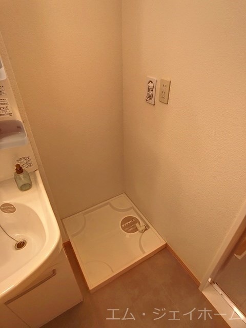 ウィン オカダヤの物件内観写真