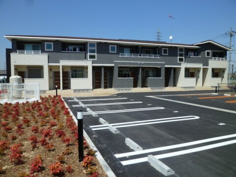 パル・ボナールの物件外観写真