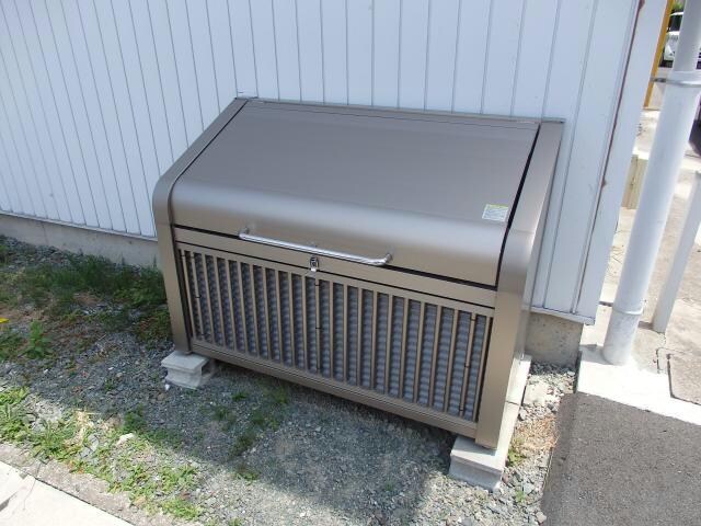 アイプルークの物件外観写真