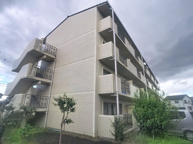 サンクリエート瀬川の物件外観写真