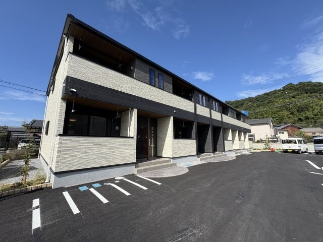 ソレイユカヤノⅥの物件外観写真