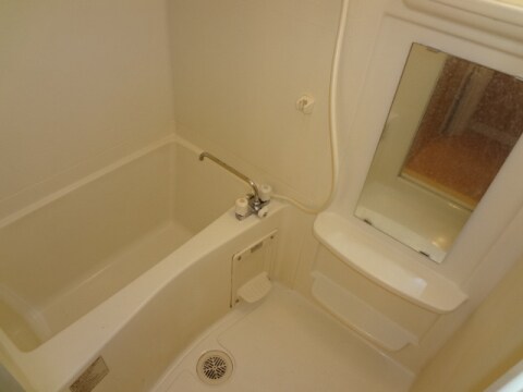 メゾン・ラヴィアンローズⅡの物件内観写真