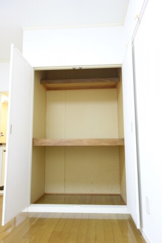 メゾンシャトーⅠの物件内観写真