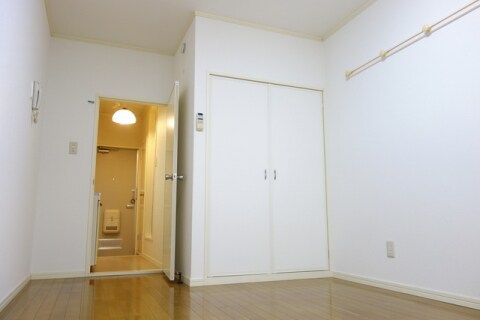 メゾンシャトーⅠの物件内観写真