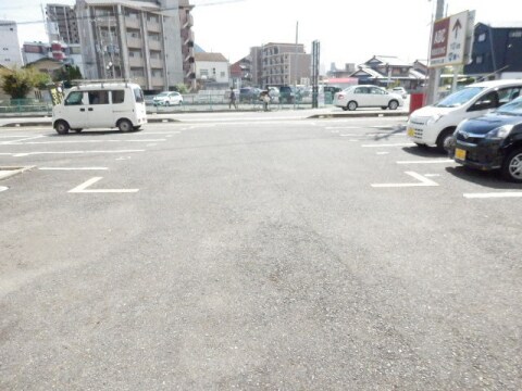 シャトーアルバの物件外観写真