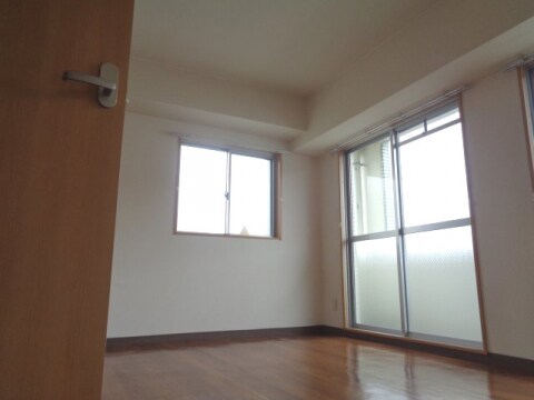 レイティー西大津3号館の物件内観写真