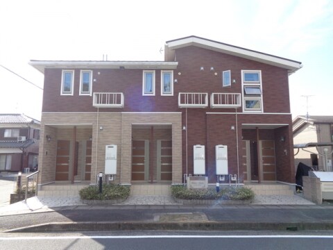 クレセラ　キャトルの物件外観写真