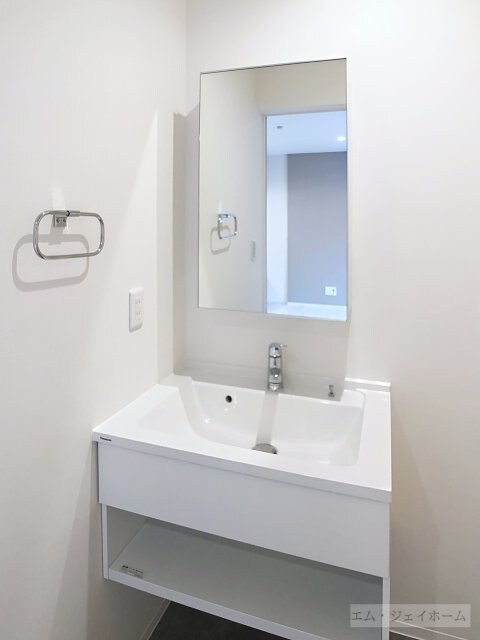 カリーナの物件内観写真