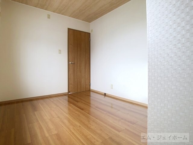 ヴィラ・デ・コローレの物件内観写真